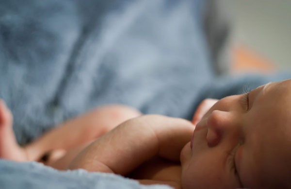 宝宝睡得多，怎么能长得更好？